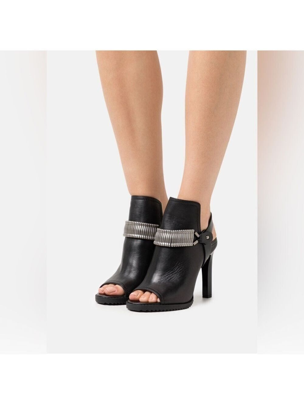 DKNY Black Leather Bina Peep-Toe Slingback Sandal 2/ Metal Hardware Detail-Sz 6